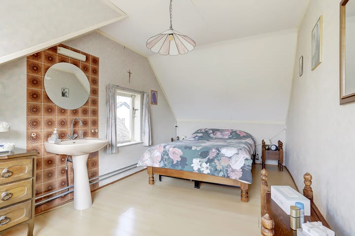 Photo 27 of Middenstraat 14