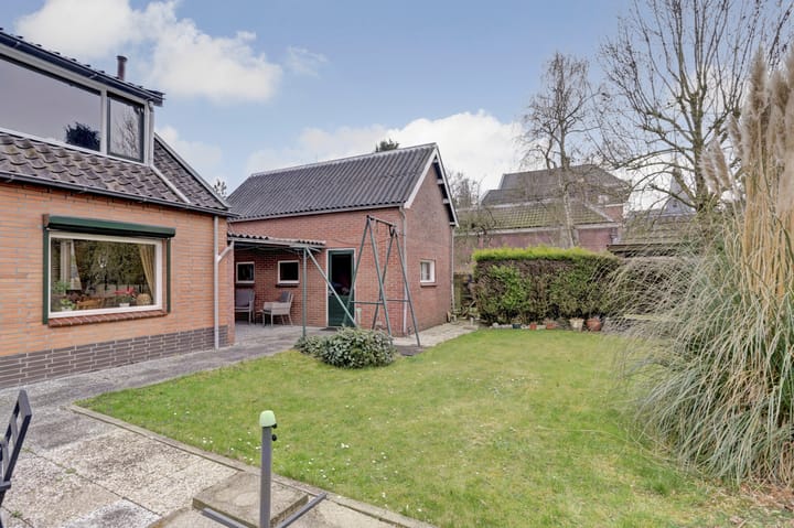 Photo 35 of Middenstraat 14