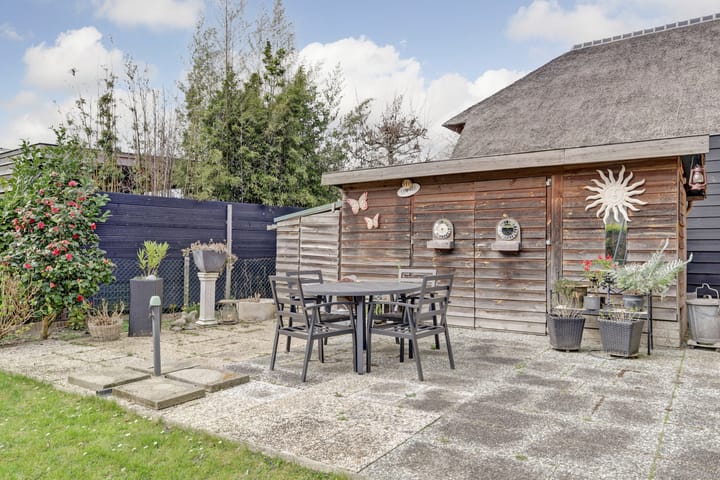 Photo 38 of Middenstraat 14