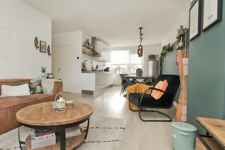 Foto 1 van Marconistraat 14