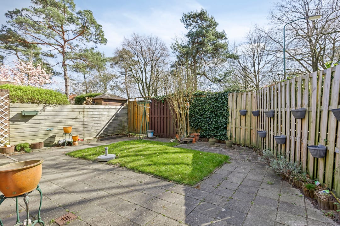 Photo 23 of Antonie van Leeuwenhoeklaan 57