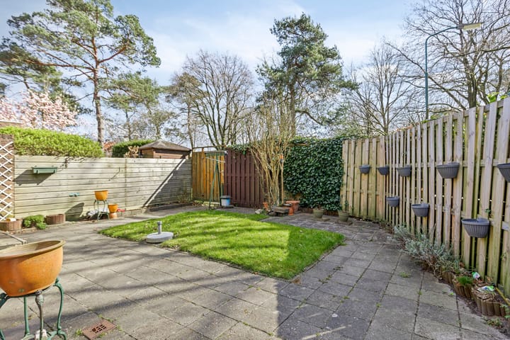 Foto 23 van Antonie van Leeuwenhoeklaan 57