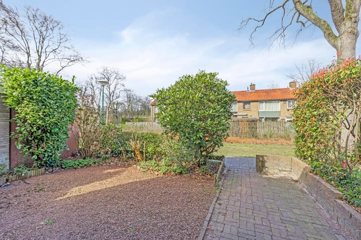 Foto 27 van Antonie van Leeuwenhoeklaan 57