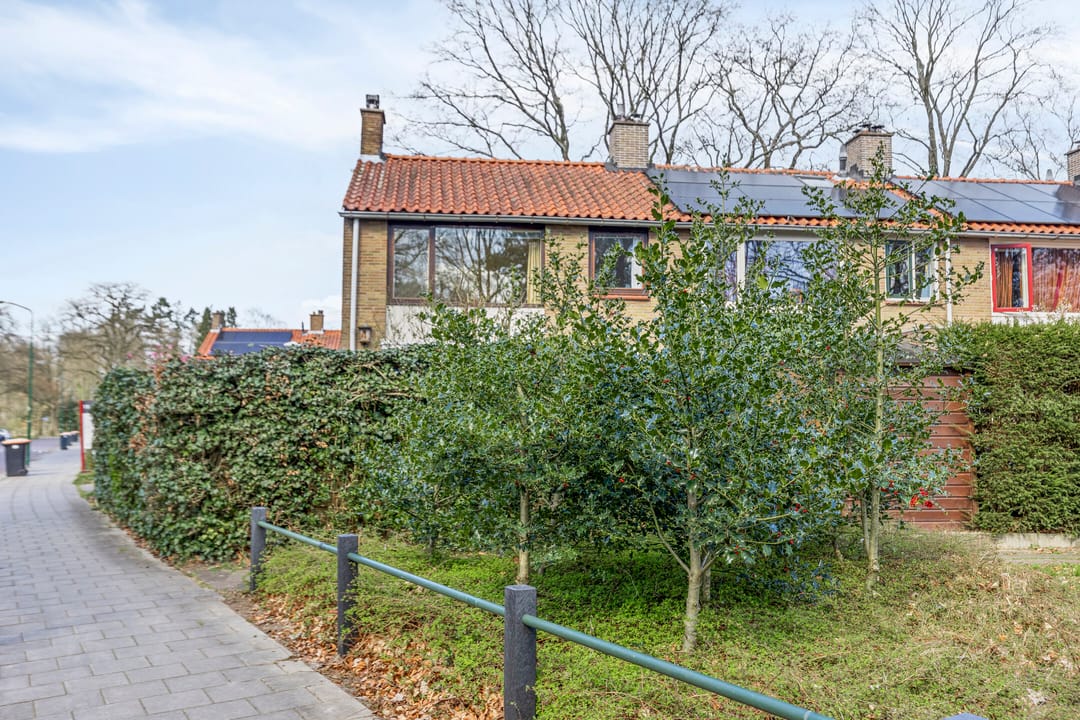 Photo 28 of Antonie van Leeuwenhoeklaan 57