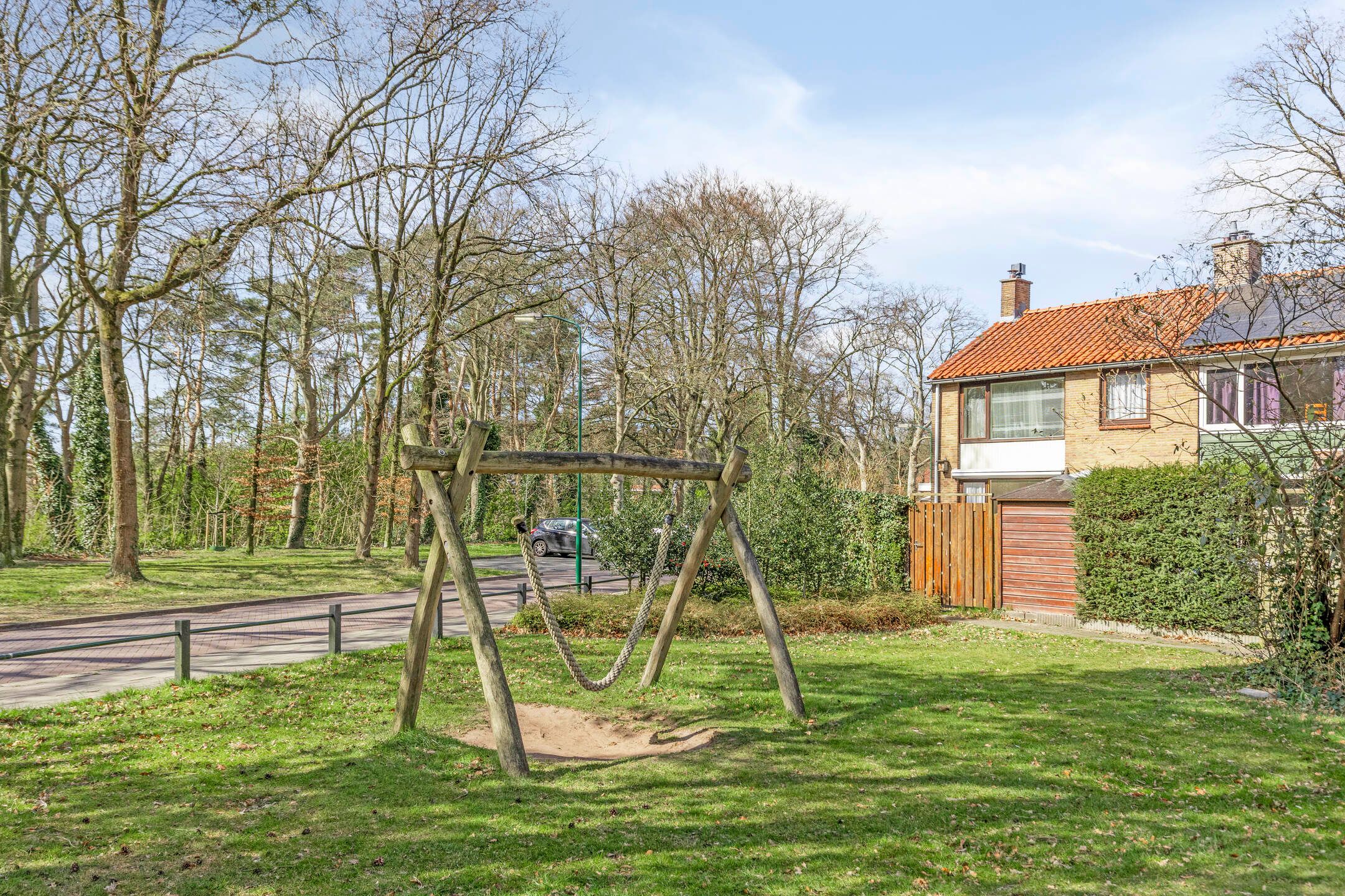 Photo 33 of Antonie van Leeuwenhoeklaan 57