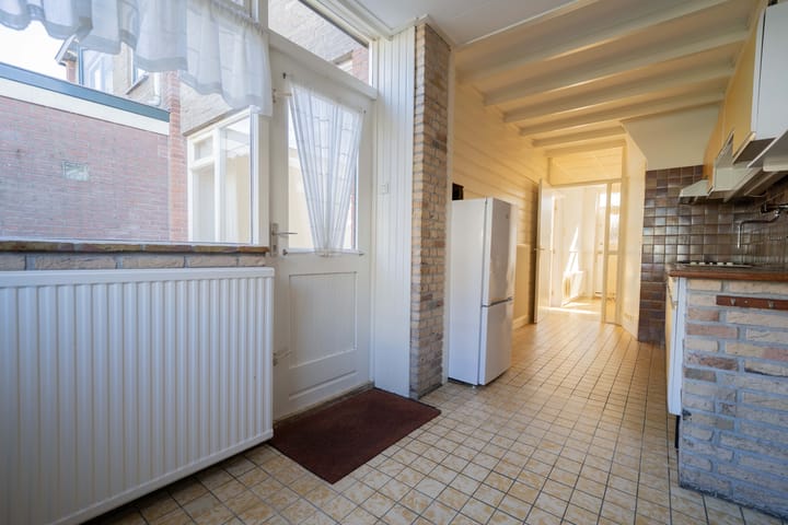 Photo 9 of Pieter Breughelstraat 9