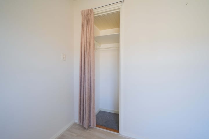 Photo 16 of Pieter Breughelstraat 9