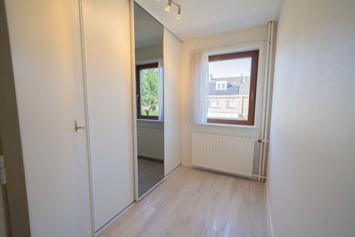 Photo 20 of Pieter Breughelstraat 9