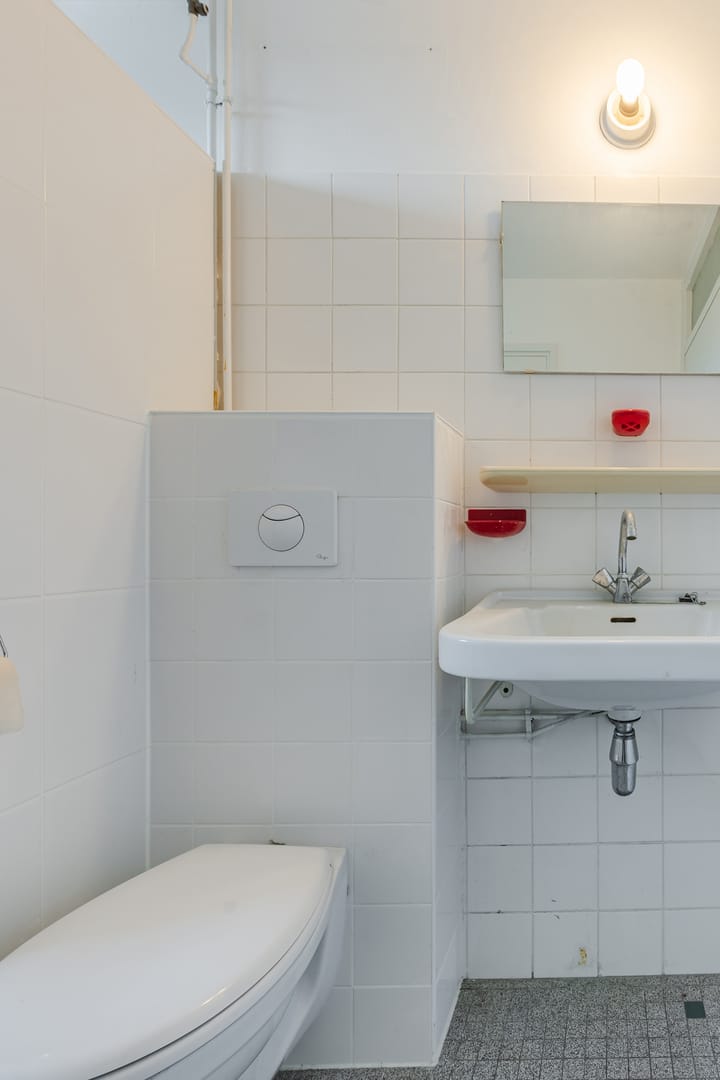 Photo 28 of Meent 57