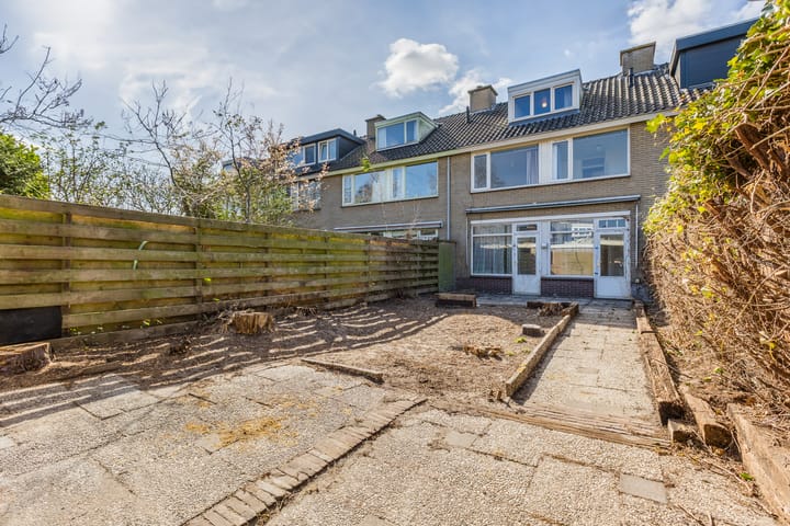 Photo 38 of Meent 57