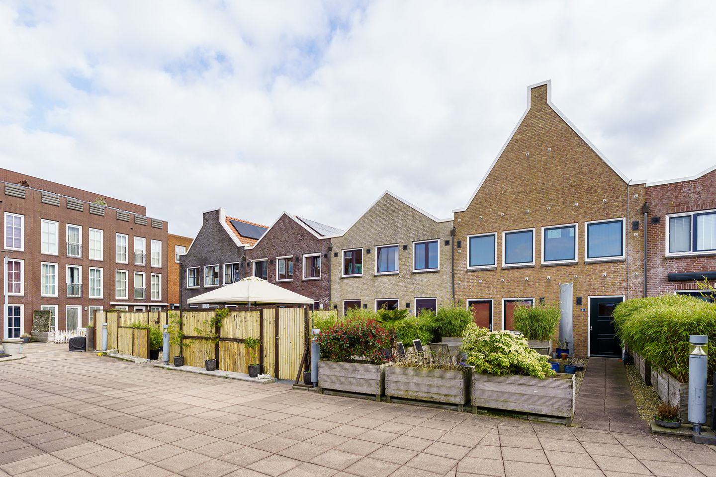 Foto 4 van Pikeur 12