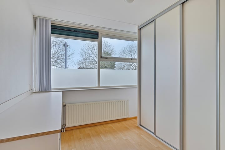 Foto 17 van IJsselmondselaan 203-A