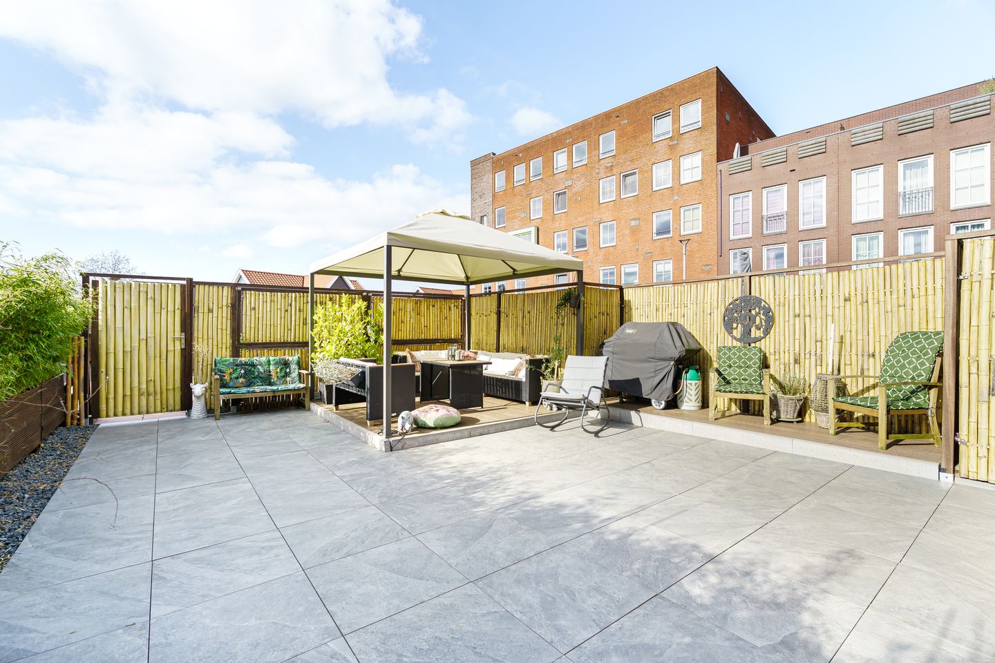 Foto 25 van Pikeur 12