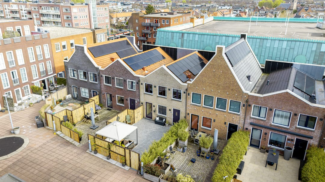 Foto 31 van Pikeur 12