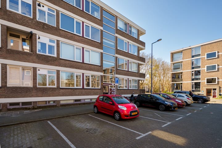 Foto 23 van Plotinusstraat 132