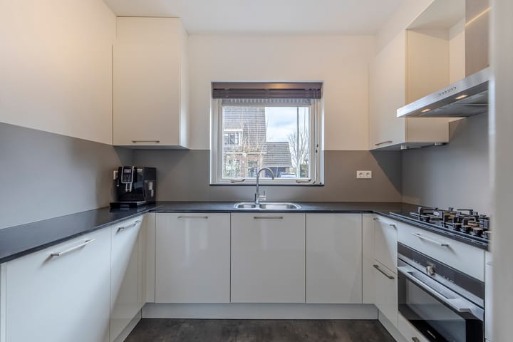 Foto 16 van Meeuwenlaan 7