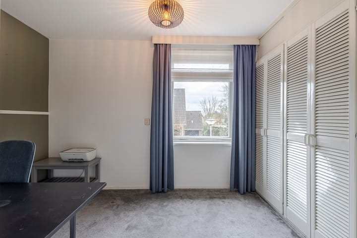 Foto 22 van Meeuwenlaan 7