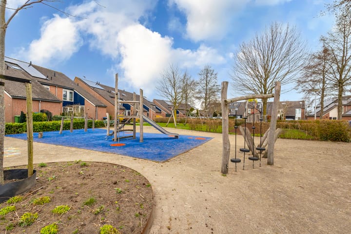 Foto 35 van Meeuwenlaan 7