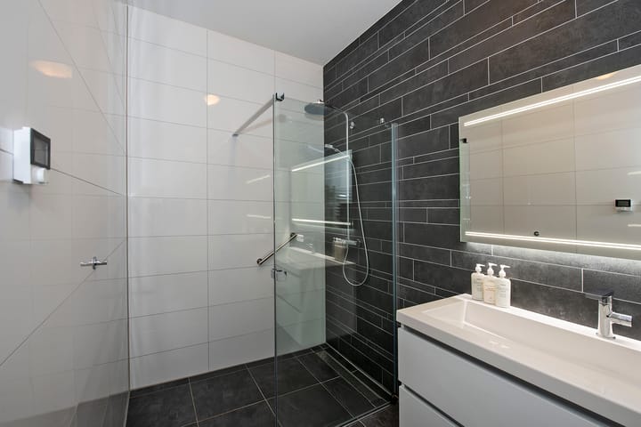 Foto 16 van Stationsdwarsweg 15-102