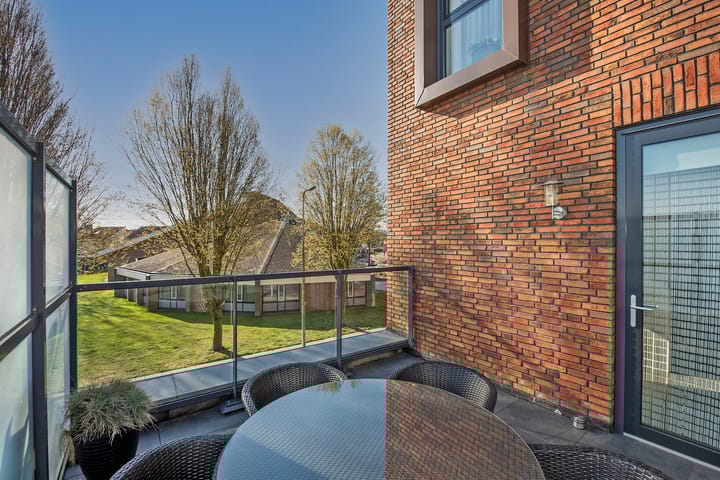 Foto 22 van Stationsdwarsweg 15-102