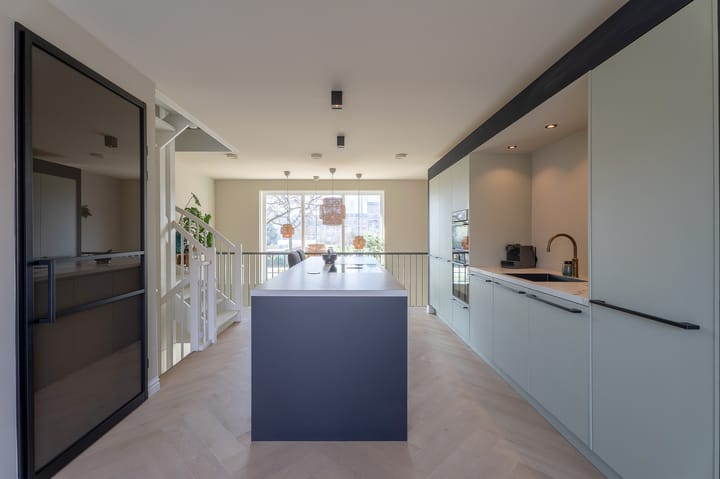 Foto 3 van Oranjeboomstraat 20-B