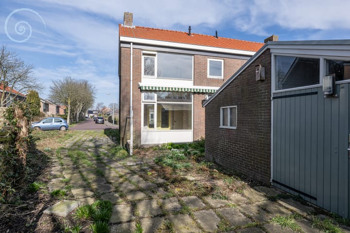 Photo 21 of Margrietweg 7