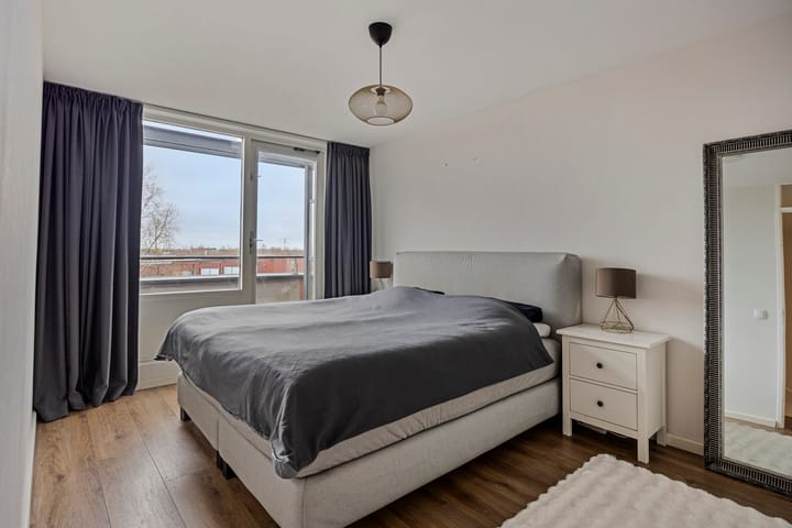 Photo 21 of Forel 368