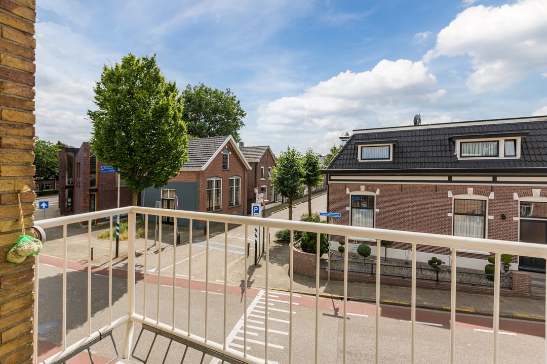 Photo 8 of Bredevoortsestraatweg 39-A