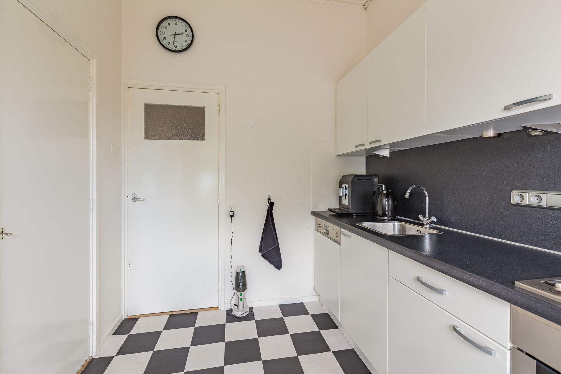 Photo 9 of Bredevoortsestraatweg 39-A