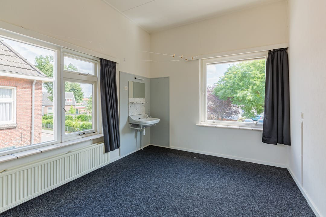 Photo 13 of Bredevoortsestraatweg 39-A