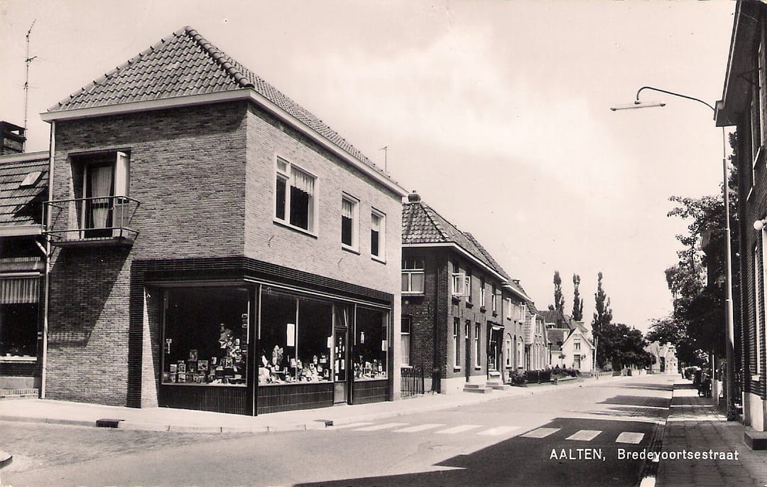 Photo 23 of Bredevoortsestraatweg 39-A