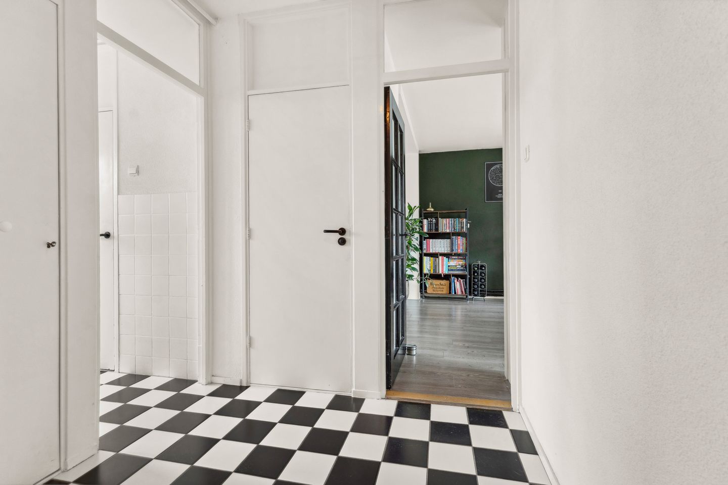 Photo 20 of Vogelplantsoen 153