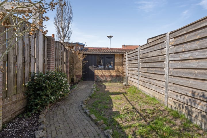 Foto 38 van St Annastraat 17