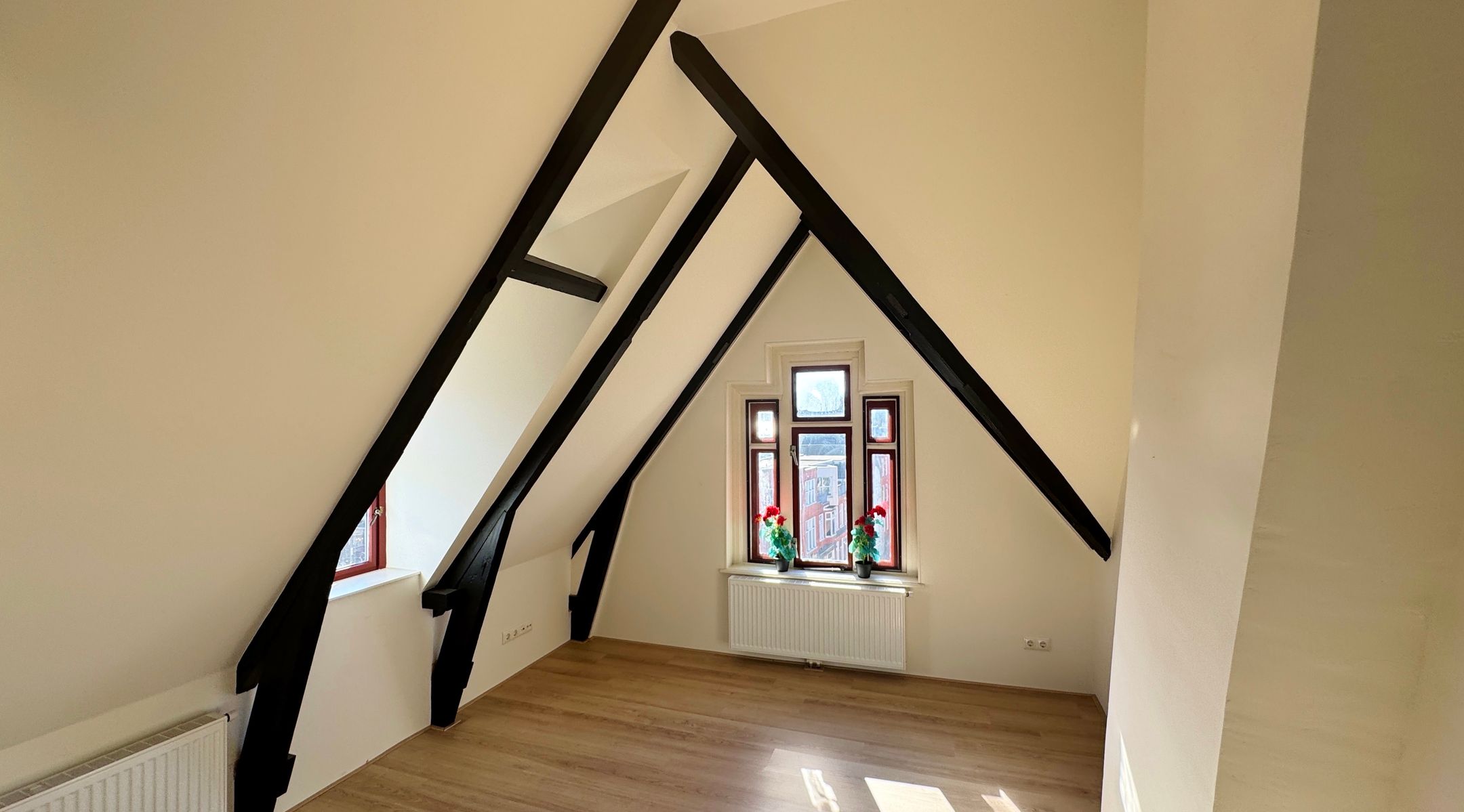 Foto 9 van Gedempte Zuiderdiep 43