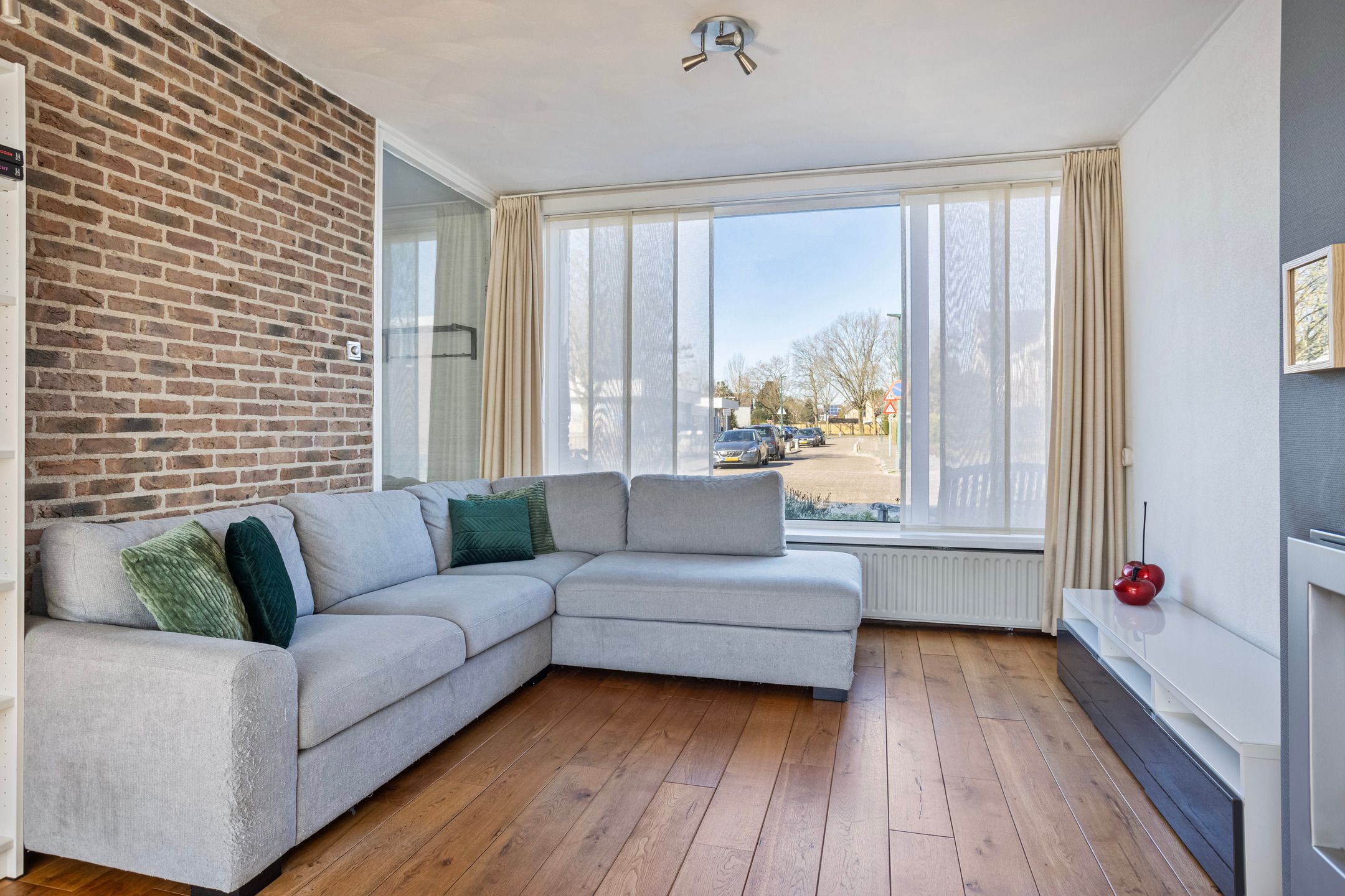 Foto 15 van van Ostadestraat 4