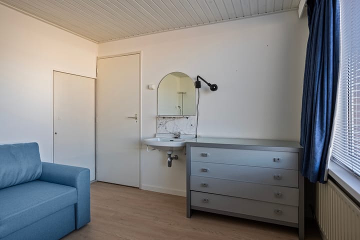 Foto 23 van van Ostadestraat 4