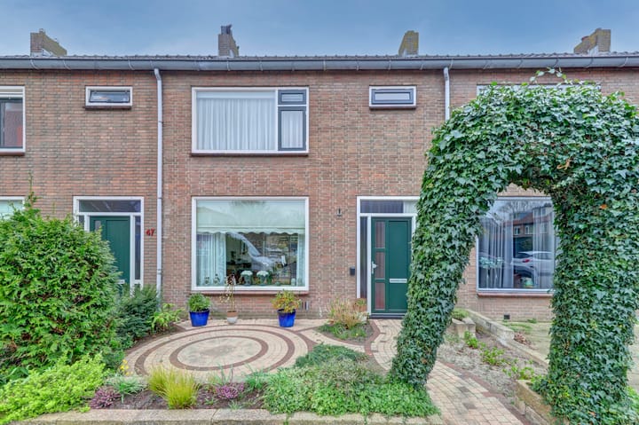 Foto 1 van Prins Bernhardstraat 49