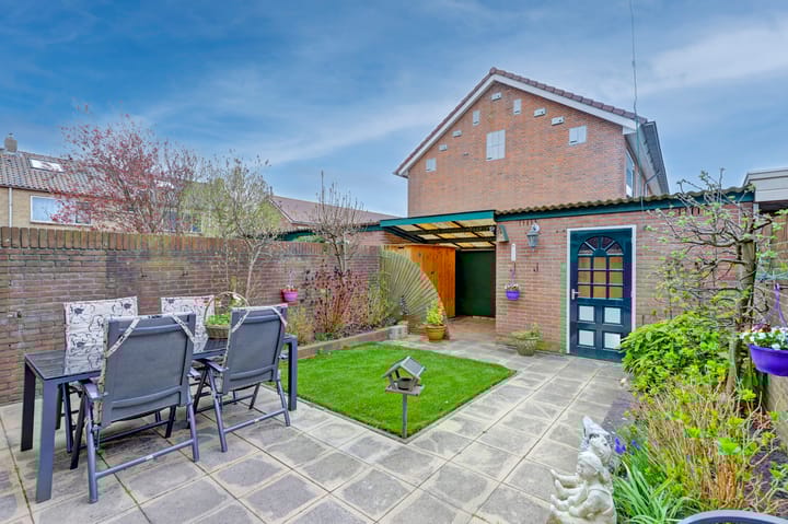 Foto 42 van Prins Bernhardstraat 49