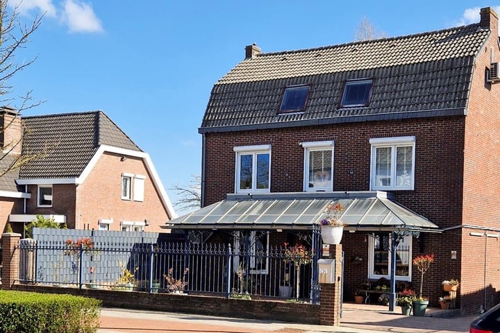 Foto 3 van Locht 93