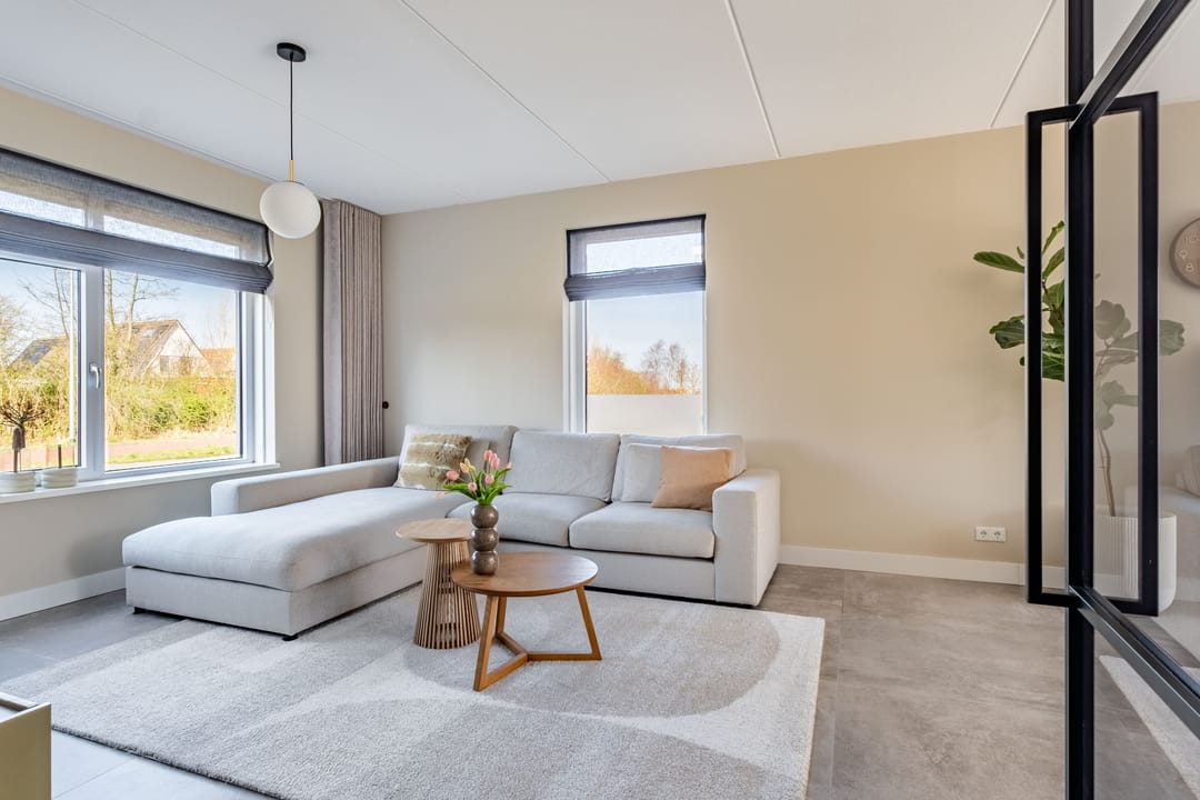 Foto 22 van Harinxma van Donialeane 16