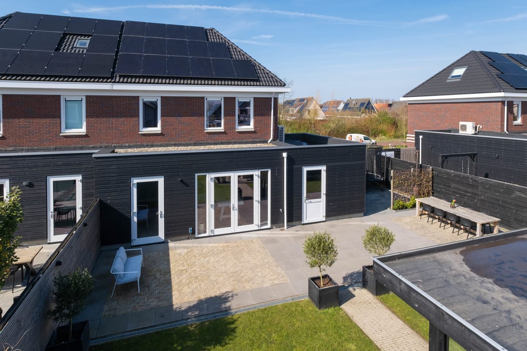 Foto 71 van Harinxma van Donialeane 16