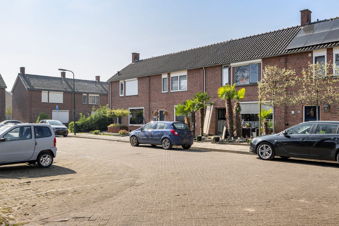 Foto 37 van Rozenstraat 14