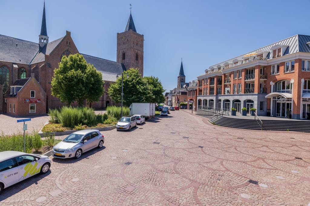 Foto 27 van Voorstraat 24-D