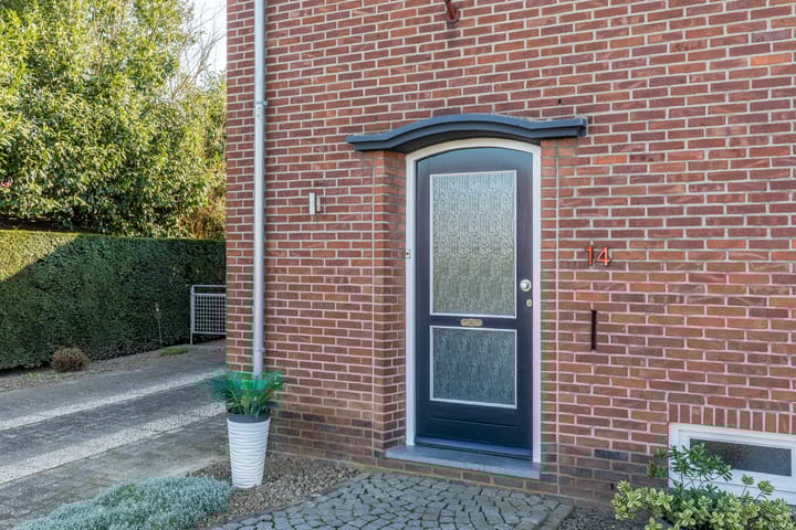 Photo 3 of Dorpsstraat 14