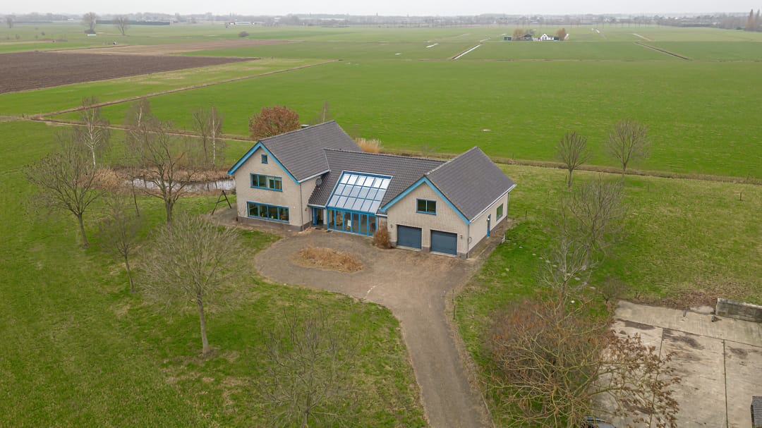 Photo 2 of Laageinde 23-A