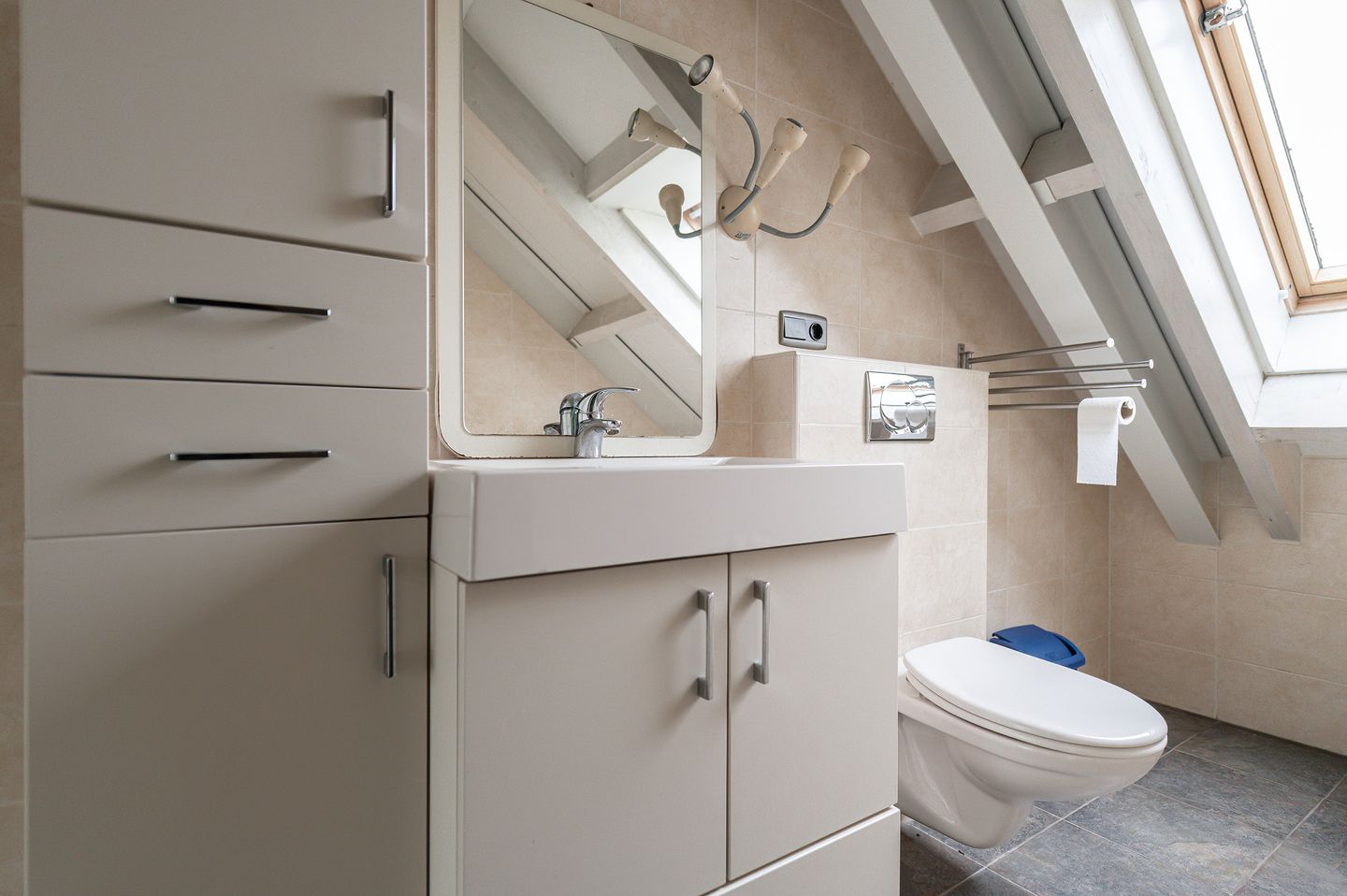 Photo 29 of Laageinde 23-A