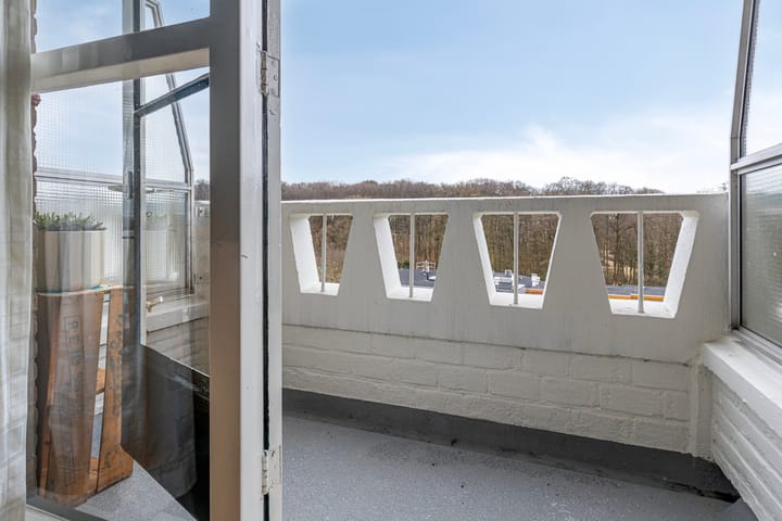 Foto 24 van Bernhardlaan 35-4A