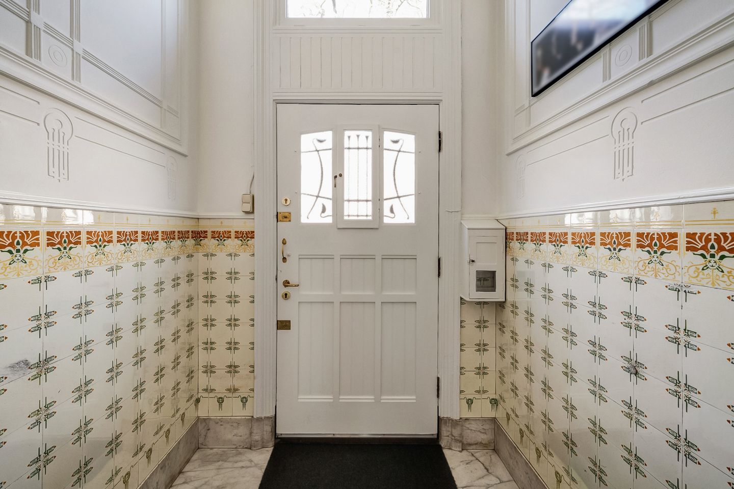 Photo 4 of Voorschoterlaan 36