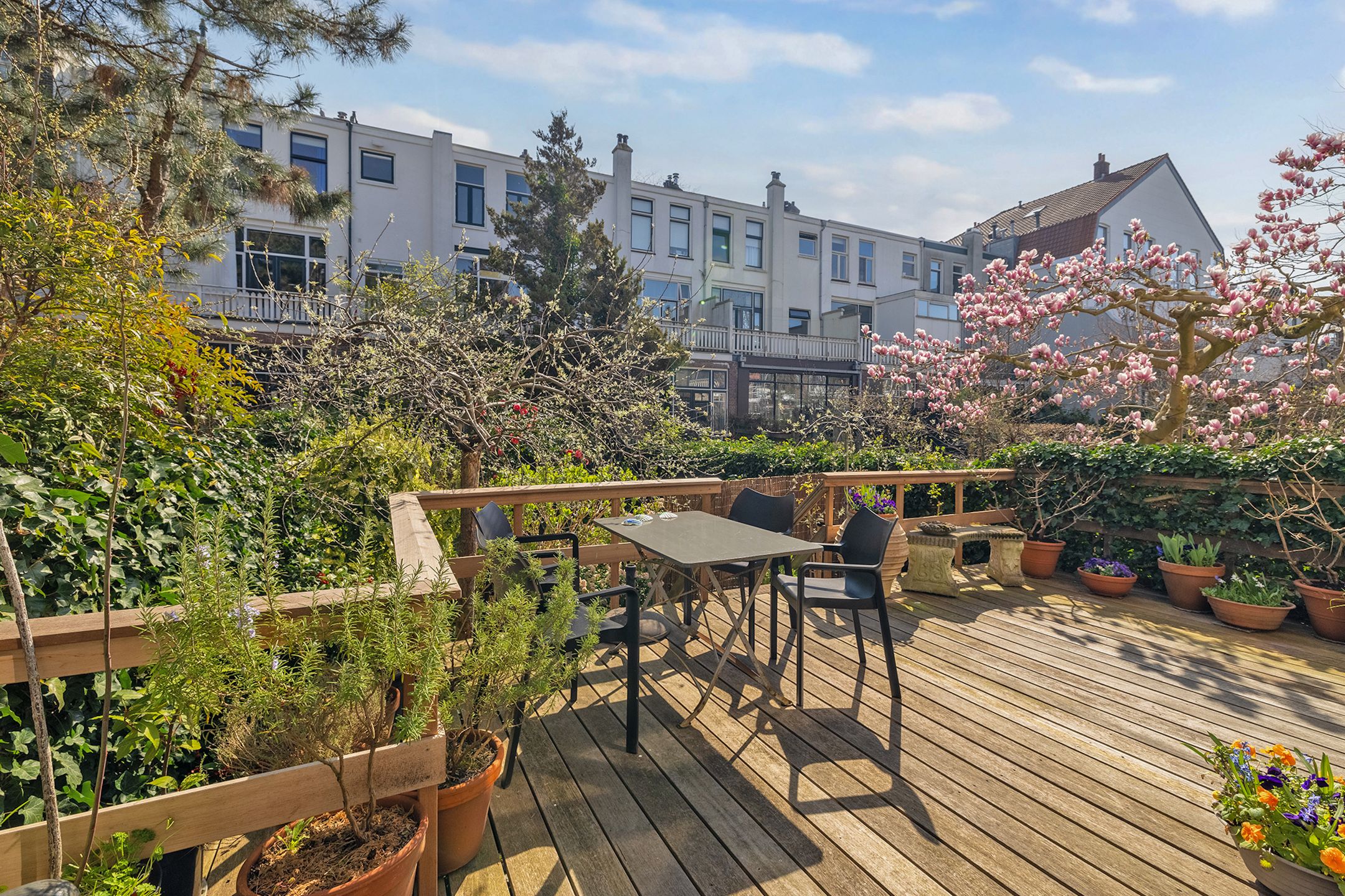 Photo 15 of Voorschoterlaan 36