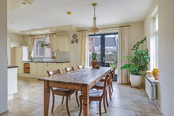 Foto 2 van Navarra 28